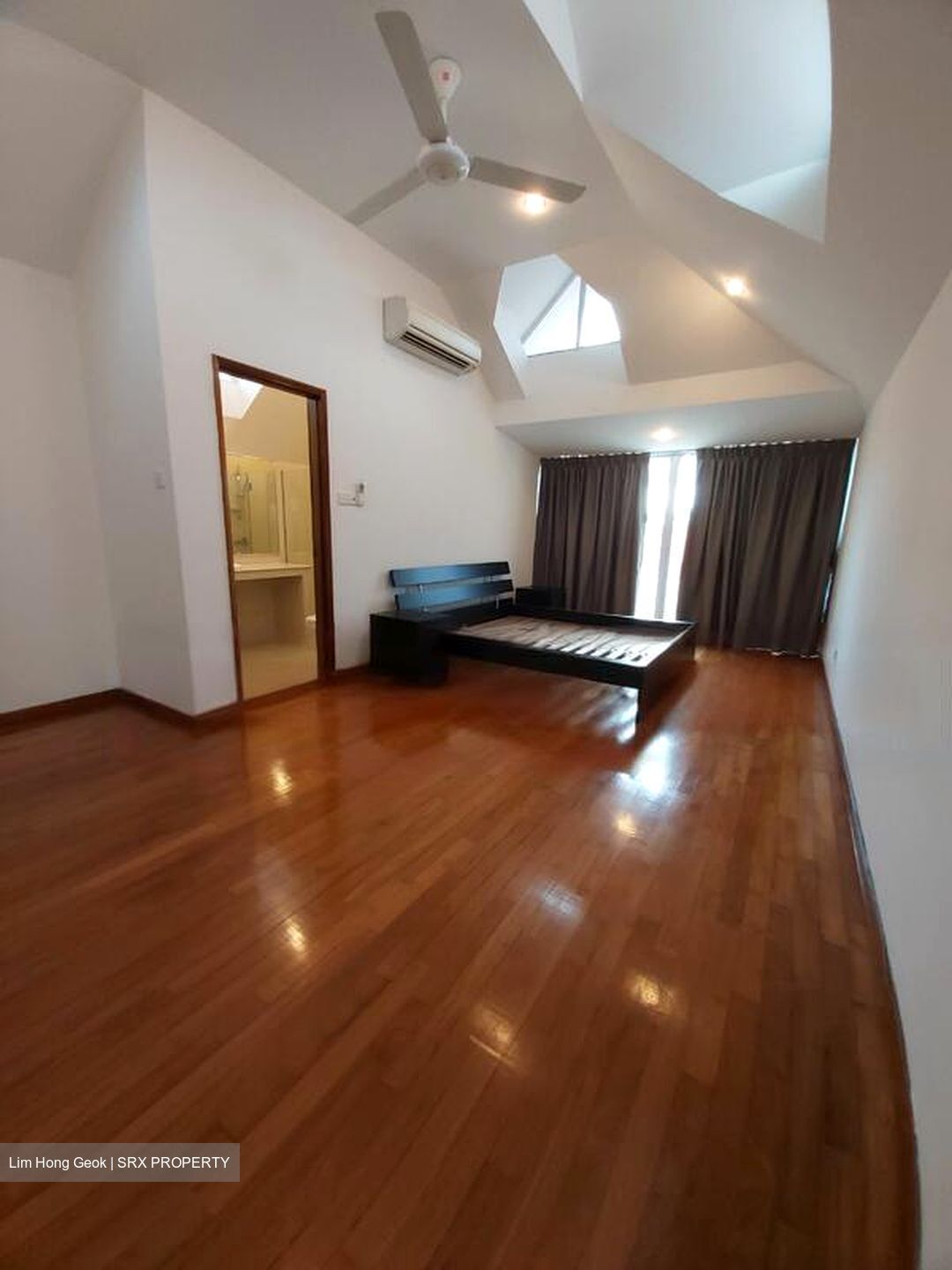 Brighton Avenue (D19), Detached #466986941